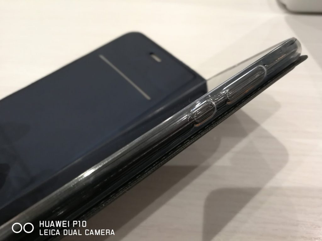 Xiaomi Mi6ブラックのケースレビュー