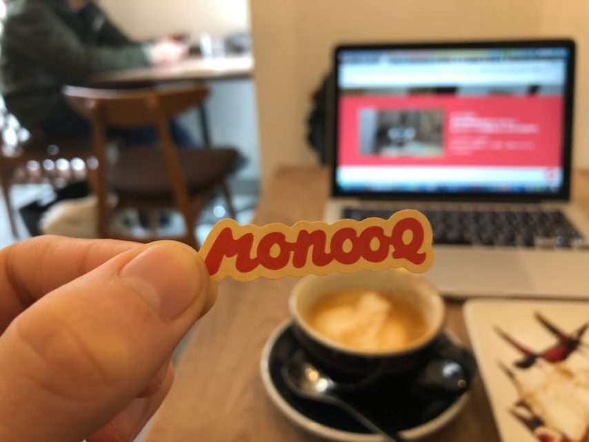 個人間のモノ置きシェアサービス「モノオク(MonooQ)」のロゴ